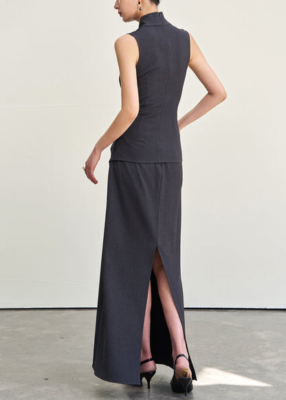 Effortlessly Elegant Garment with a Timeless Design