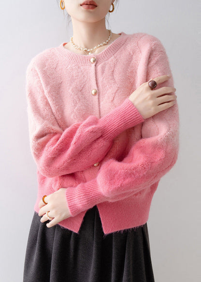 Classic Vintage Cardigan with a Flattering Fit