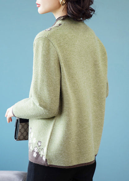 Classic Vintage & Enduringly Stylish Coat
