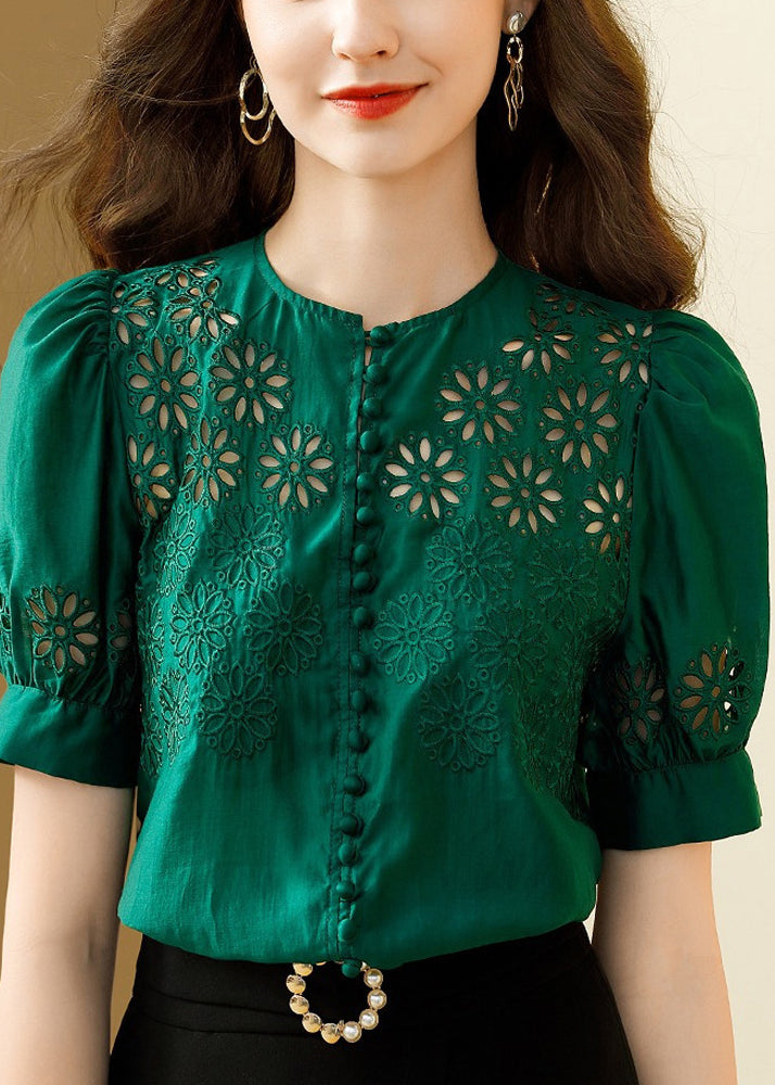 Beautifully Crafted Shirt in a Classic Style