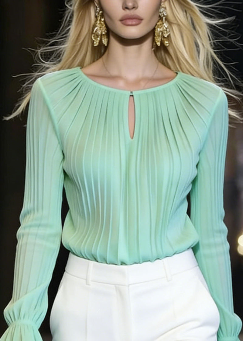 Beautifully Balanced Top with Timeless Character