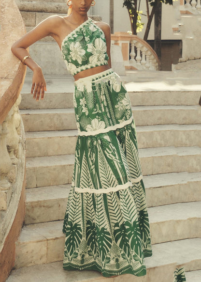 Beautifully Crafted Top in a Classic Style