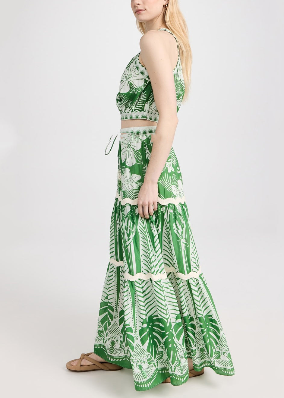 Beautifully Crafted Top in a Classic Style