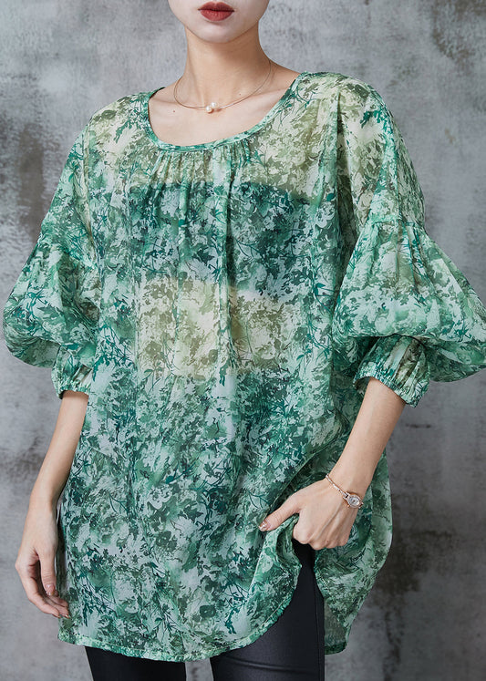A Vintage Style Shirt with Delicate Timeless Details