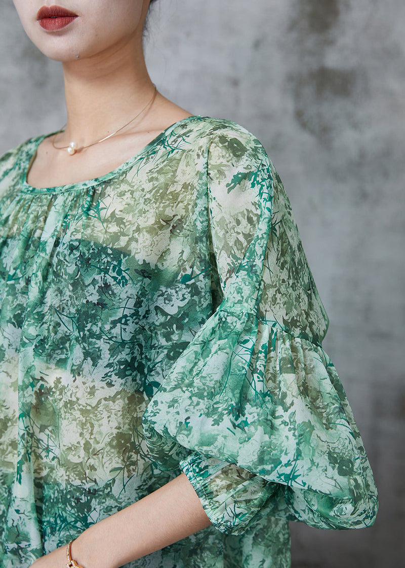 A Vintage Style Shirt with Delicate Timeless Details