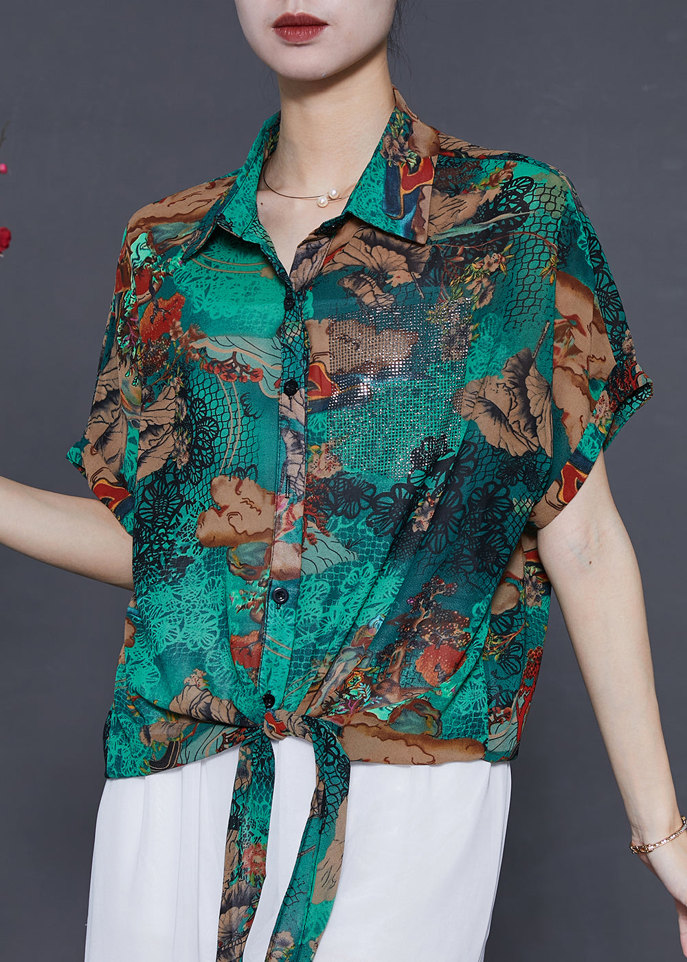 Elegantly Styled Shirt for Everyday Wear