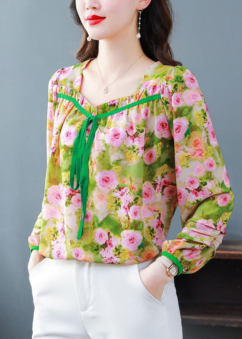 A Vintage Style Top with Delicate Timeless Details