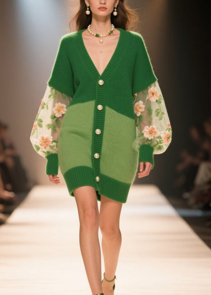 Classic Vintage Cardigan with a Flattering Fit