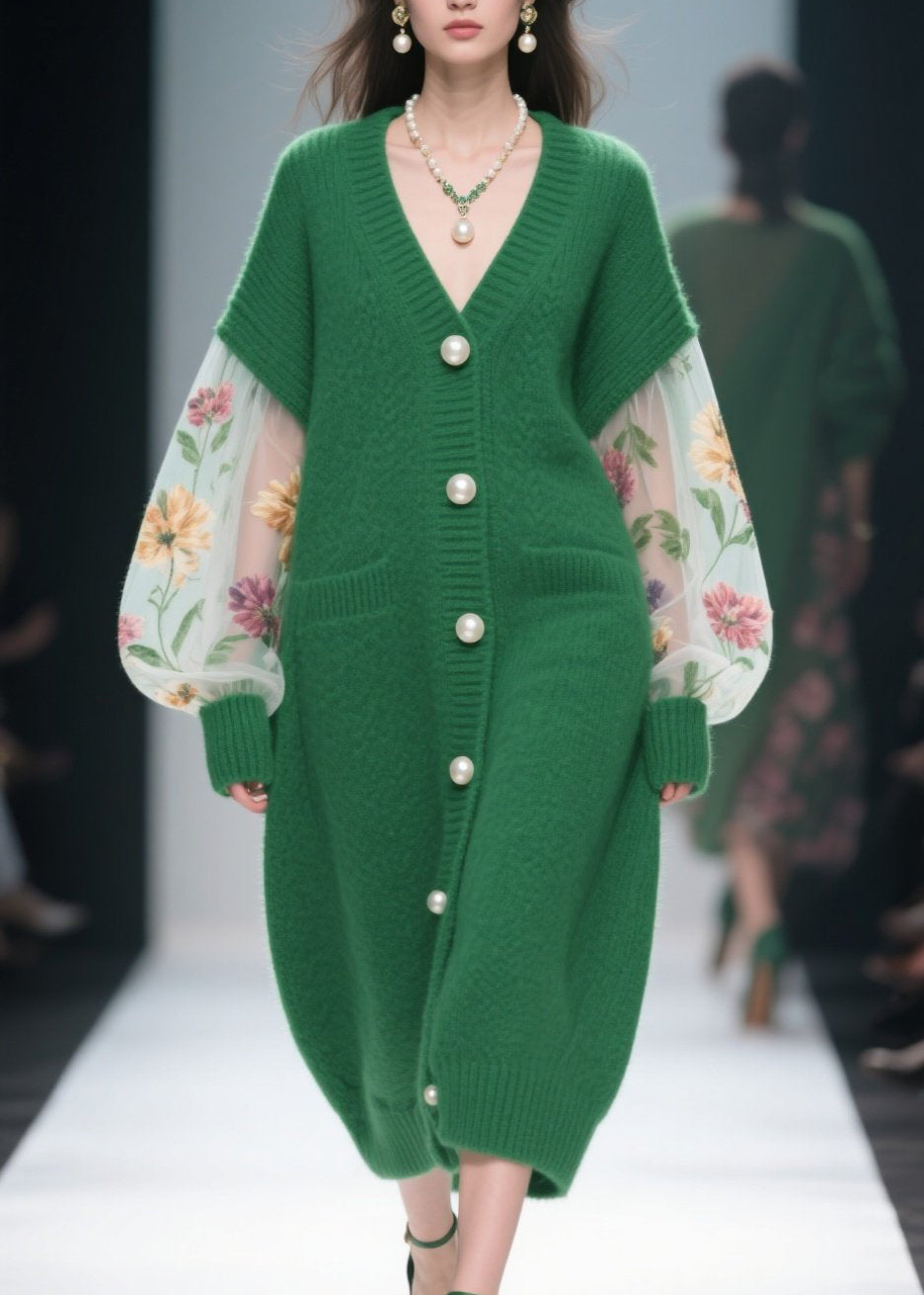 Gracefully Styled Coat for Any Occasion