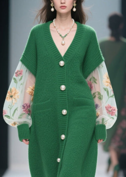 Gracefully Styled Coat for Any Occasion