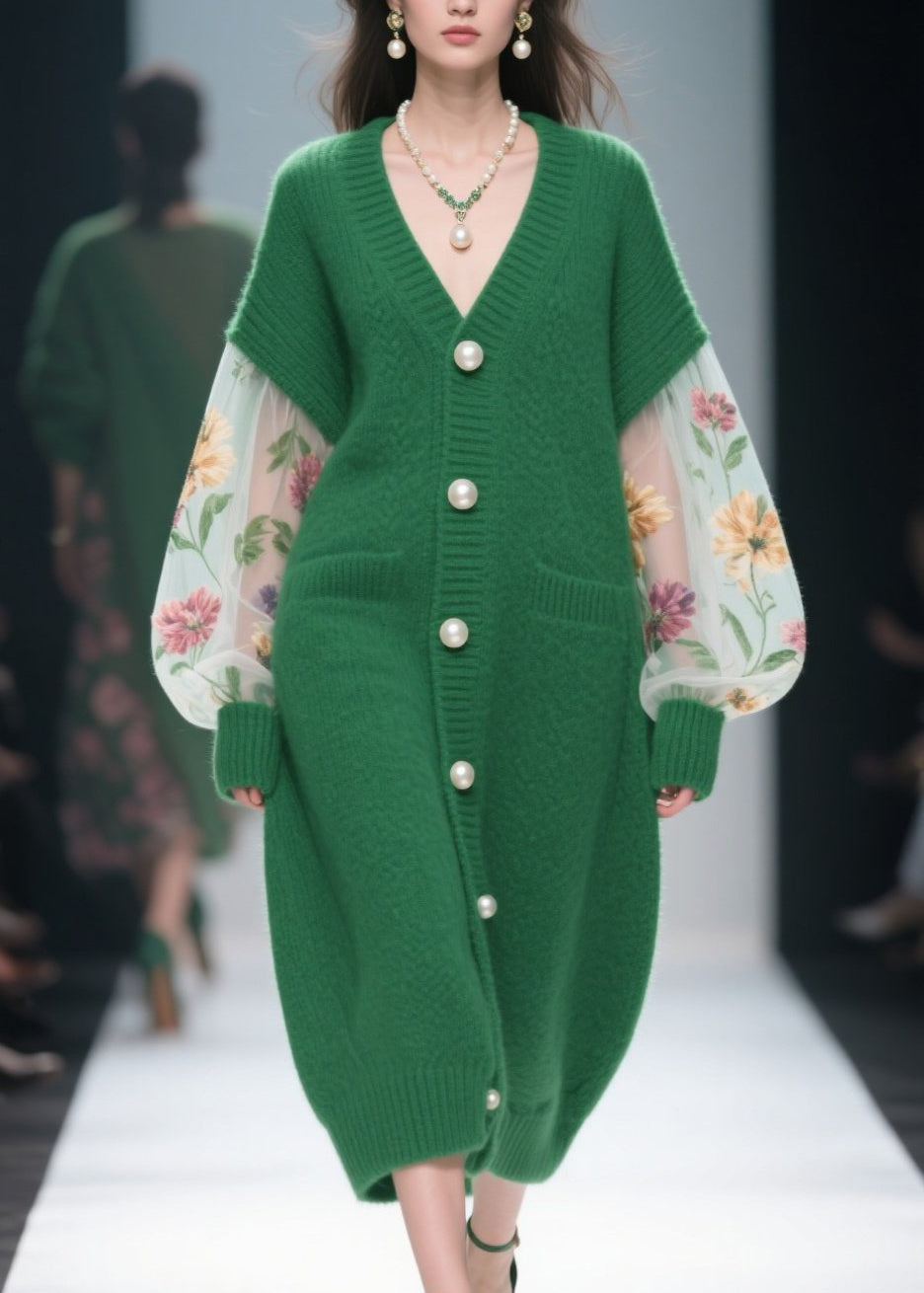 Gracefully Styled Coat for Any Occasion