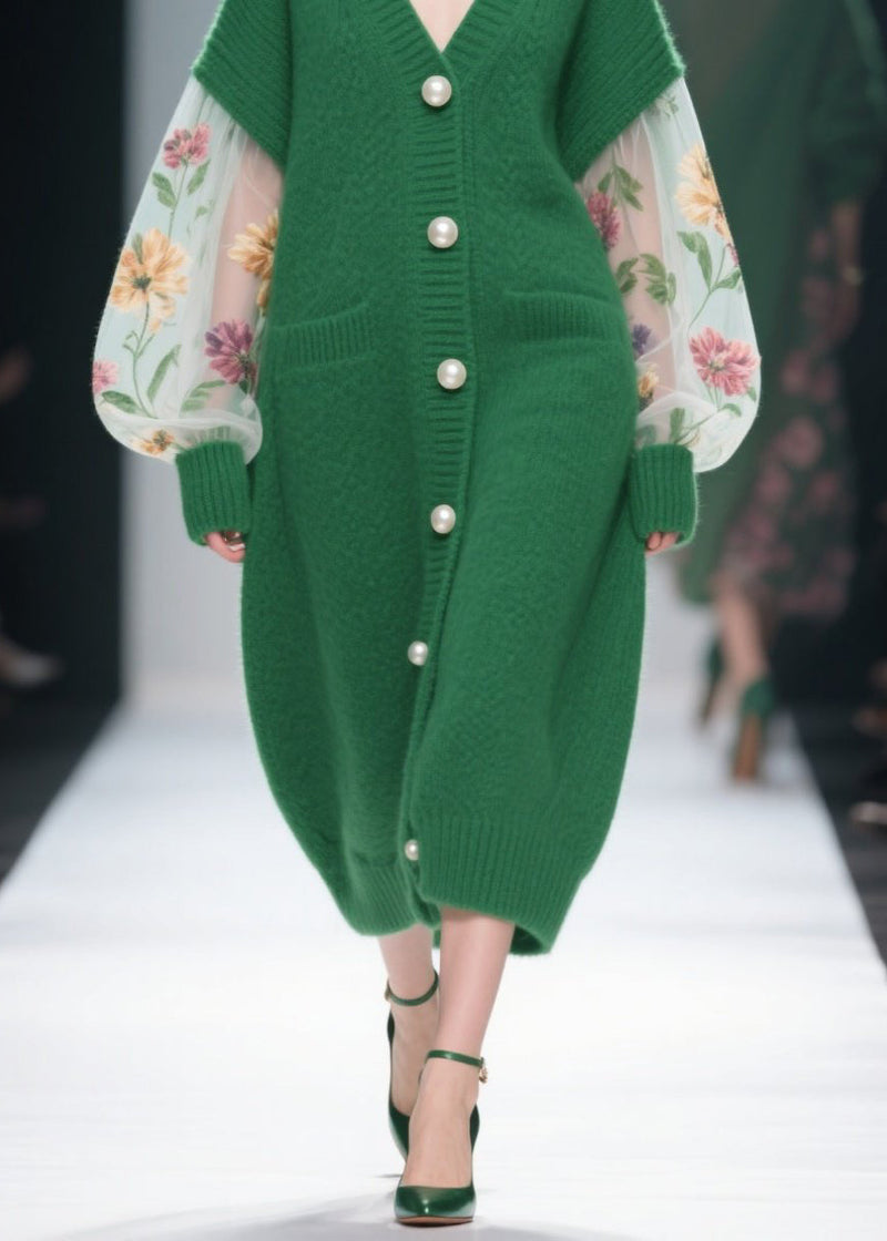 Gracefully Styled Coat for Any Occasion