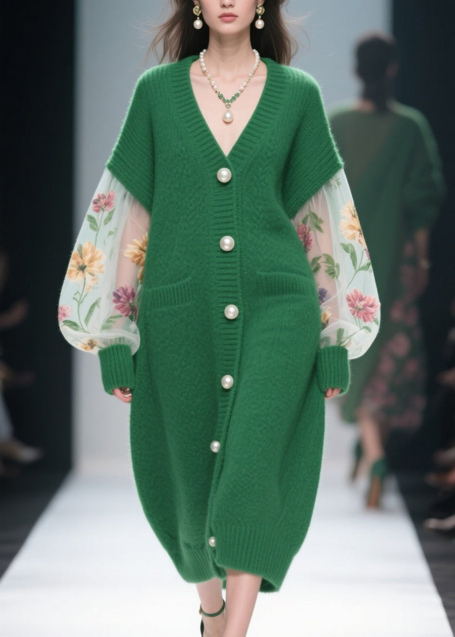 Gracefully Styled Coat for Any Occasion