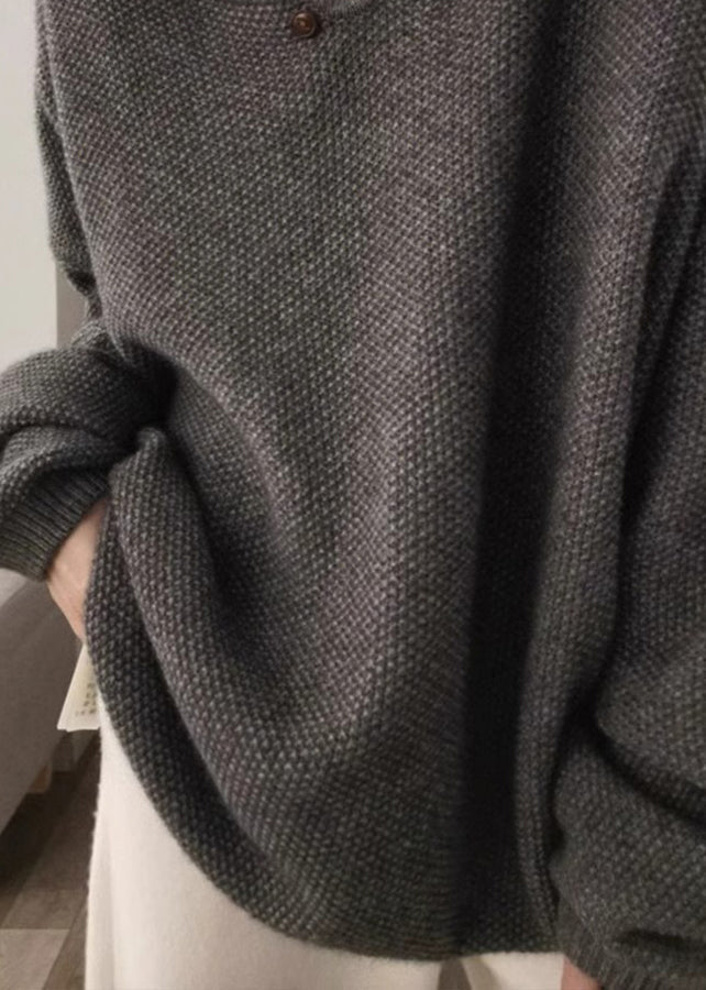 Gracefully Styled Pullover for Any Occasion