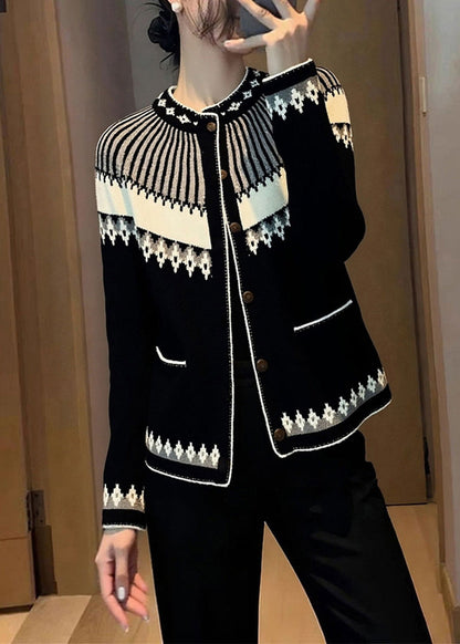 Beautifully Finished Cardigan in a Timeless Design