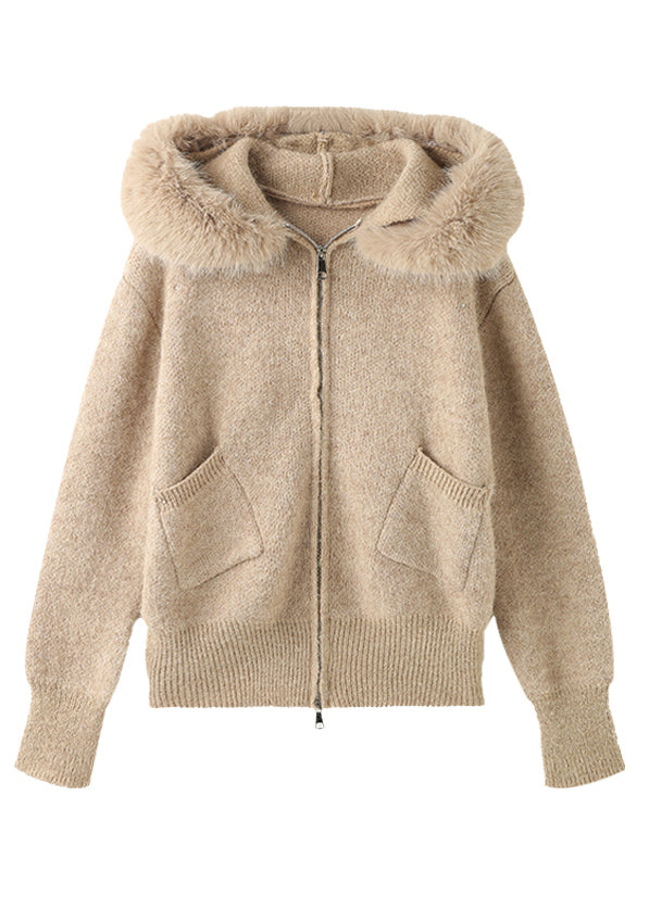 Classic Vintage Coat with a Flattering Fit