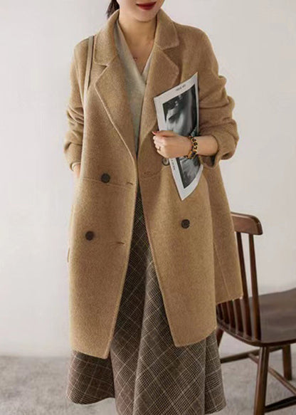 Elegantly Styled Coat for Everyday Wear