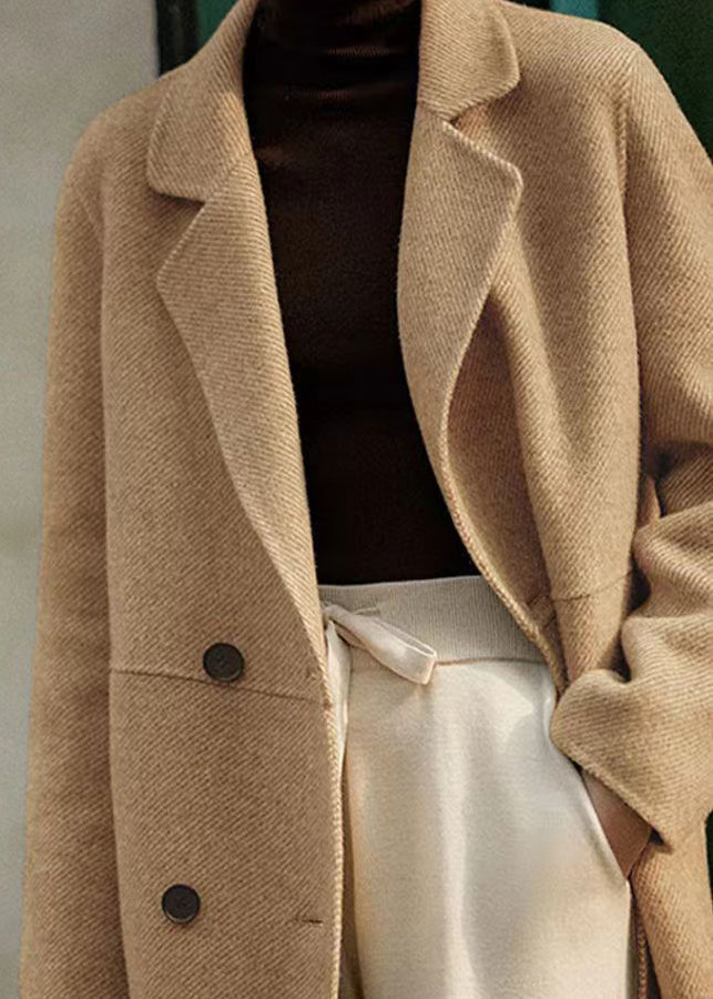 Elegantly Styled Coat for Everyday Wear