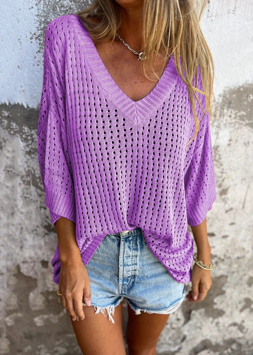 Effortlessly Elegant Top with a Timeless Design