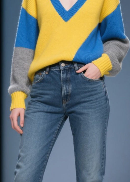 Well Tailored Sweater with a Graceful Silhouette