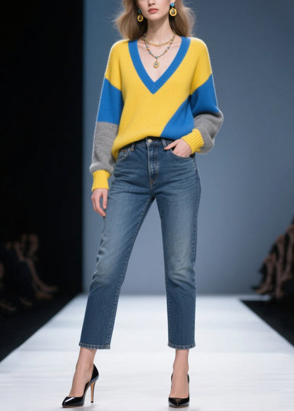 Well Tailored Sweater with a Graceful Silhouette