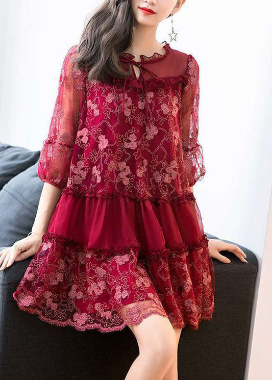 Well Tailored Dress with a Graceful Silhouette