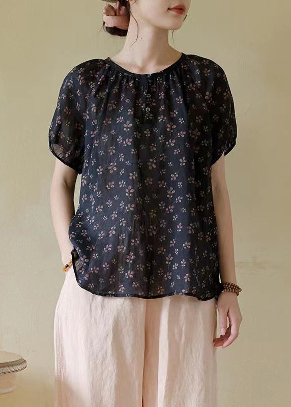 Classic Vintage Shirt with a Flattering Fit