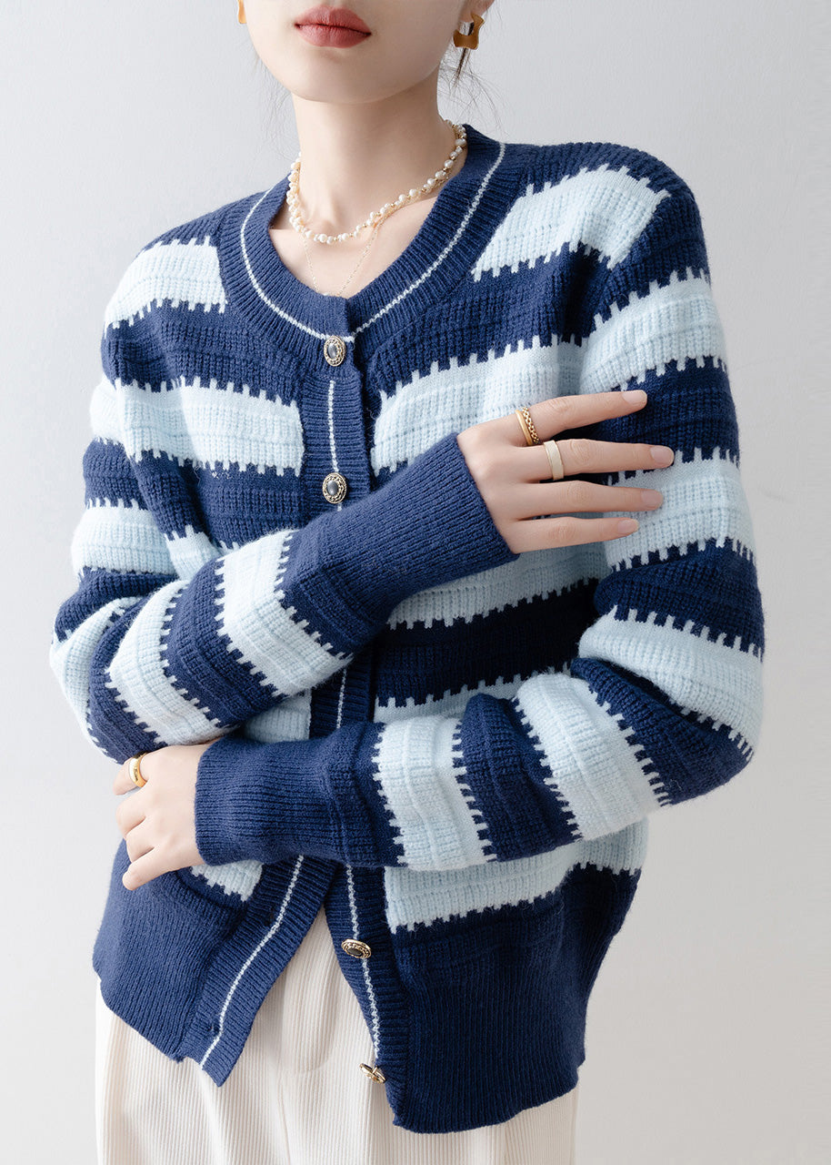 Beautifully Crafted Cardigan in a Classic Style