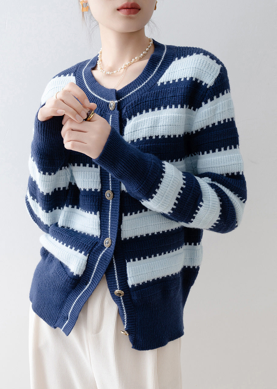 Beautifully Crafted Cardigan in a Classic Style