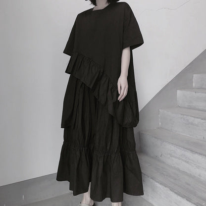 Well Tailored Blouse with a Graceful Silhouette
