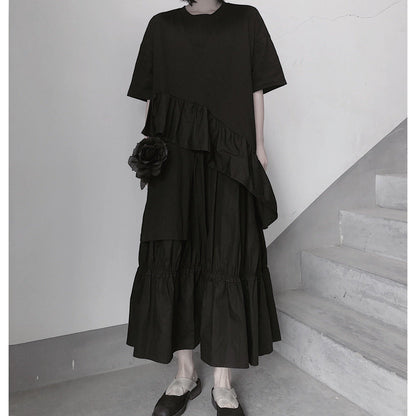 Well Tailored Blouse with a Graceful Silhouette