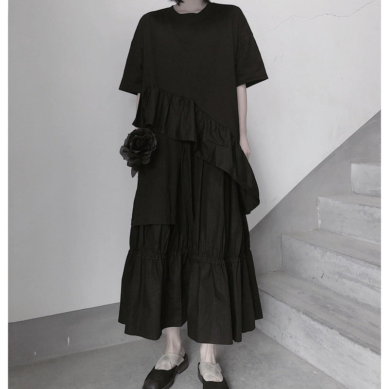 Well Tailored Blouse with a Graceful Silhouette