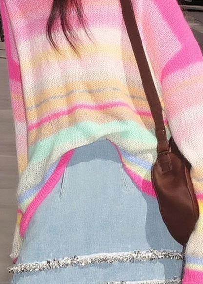 Well Tailored Sweater with a Graceful Silhouette