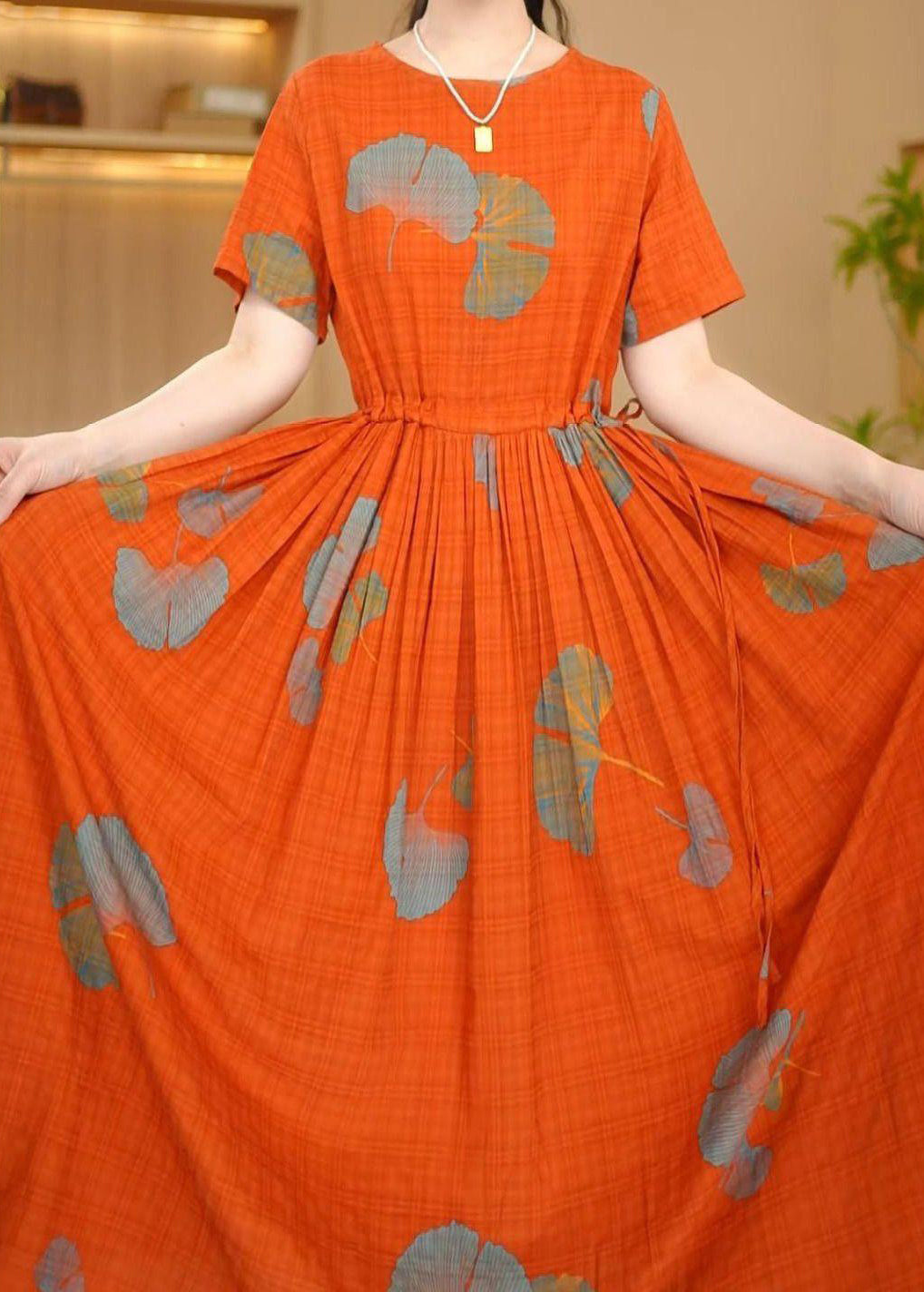 Beautifully Crafted Dress in a Classic Style