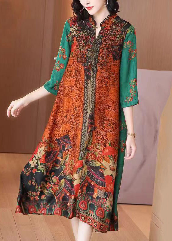 Classic Vintage Dress with a Flattering Fit
