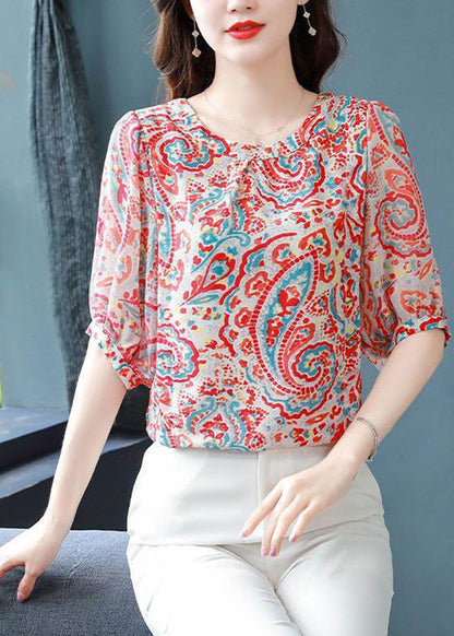 A Vintage Style Top with Delicate Timeless Details