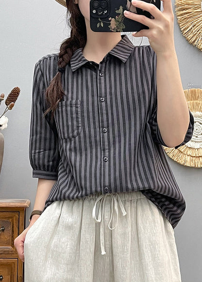 Effortlessly Elegant Blouse with a Timeless Design