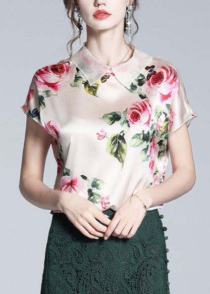 Classic Vintage Top with a Flattering Fit