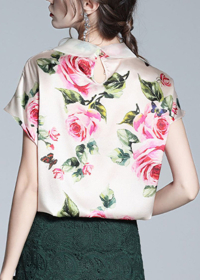 Classic Vintage Top with a Flattering Fit
