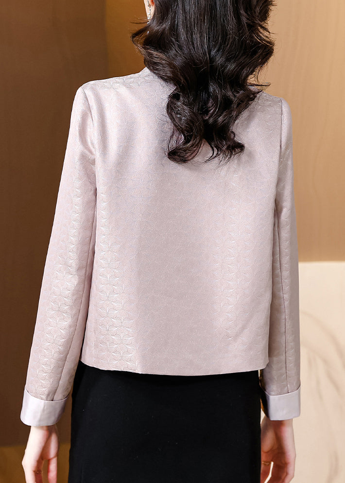 Effortlessly Elegant Coat with a Timeless Design