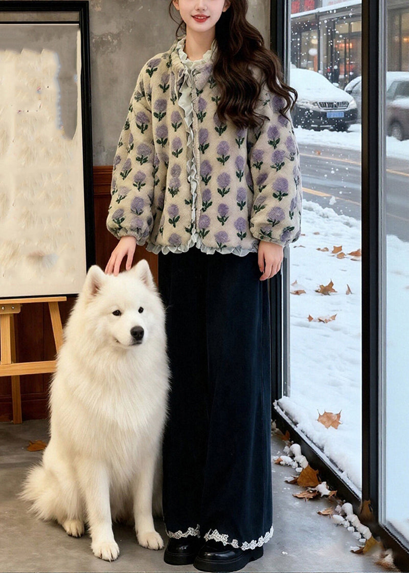 Well Tailored Pants with a Graceful Silhouette