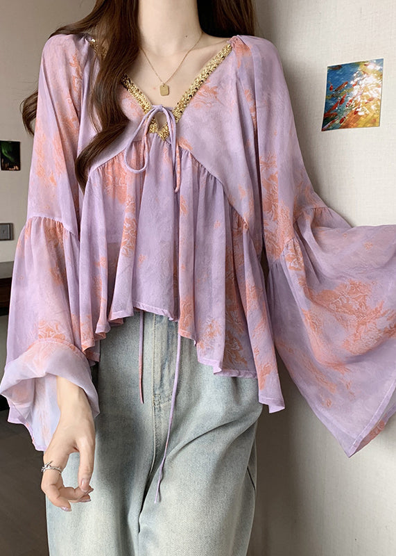 Effortlessly Elegant Top with a Timeless Design