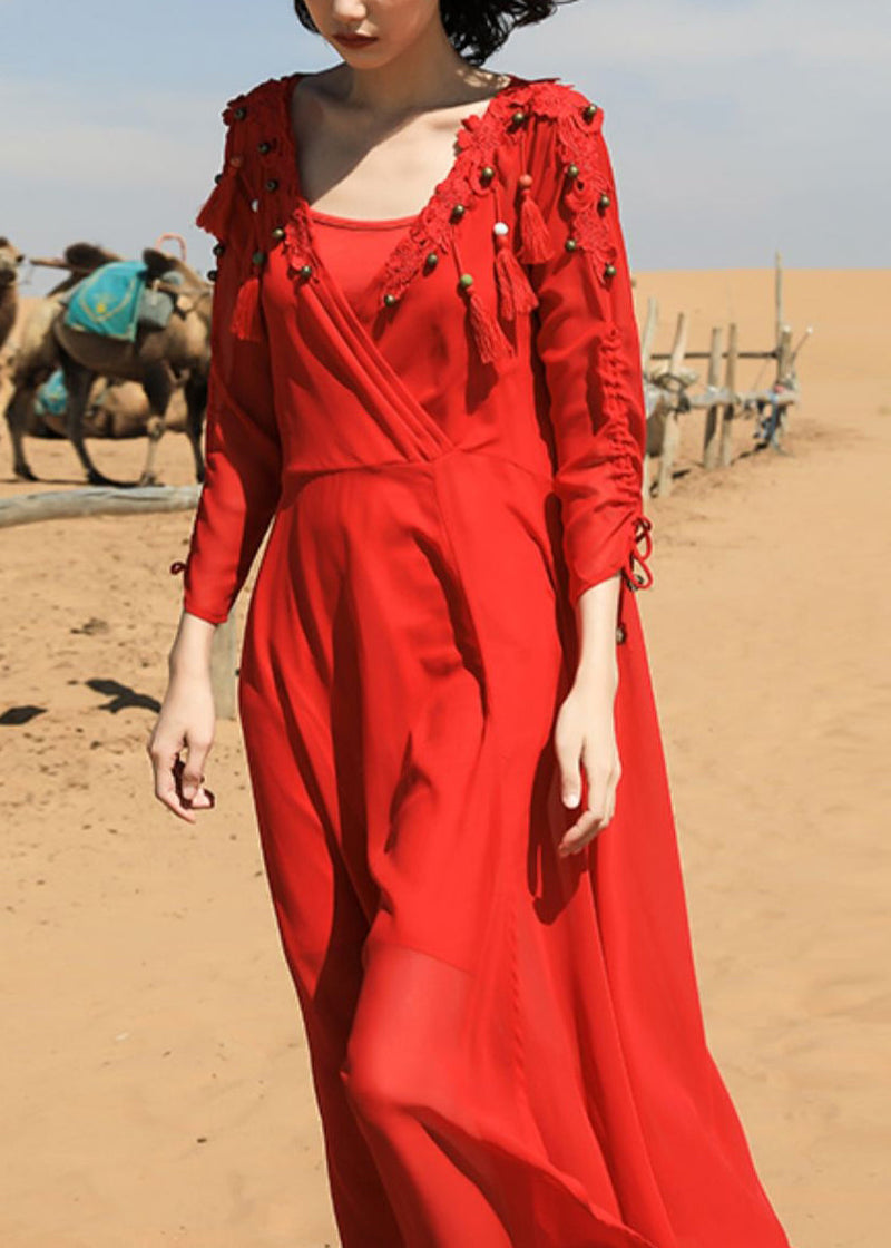 Well Tailored Dress with a Graceful Silhouette