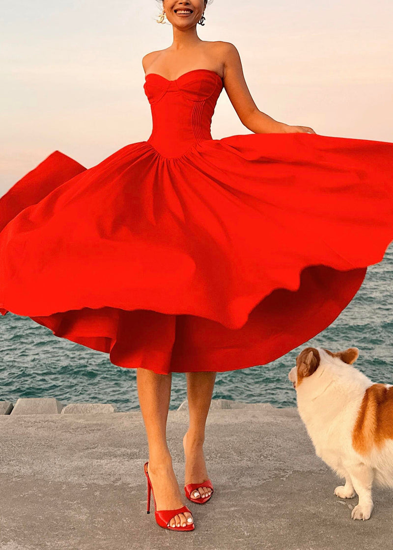 Classic Vintage Dress with a Flattering Fit