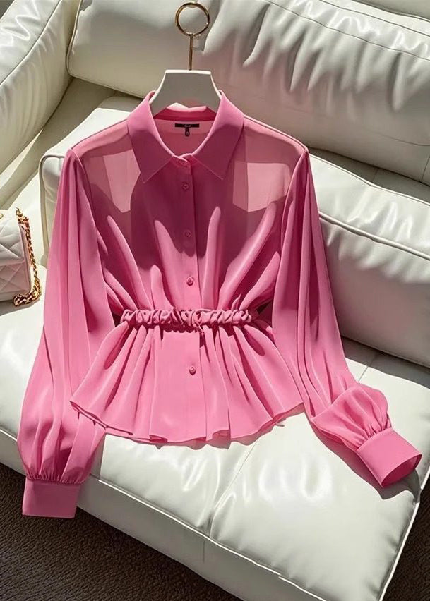 Effortlessly Elegant Blouse with a Timeless Design