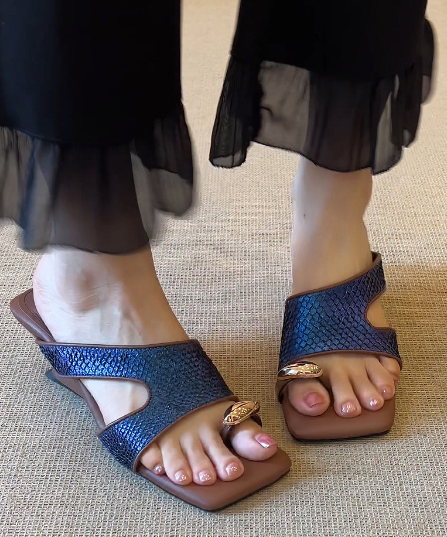 Graceful Orthopedic Sandals for Modern Look
