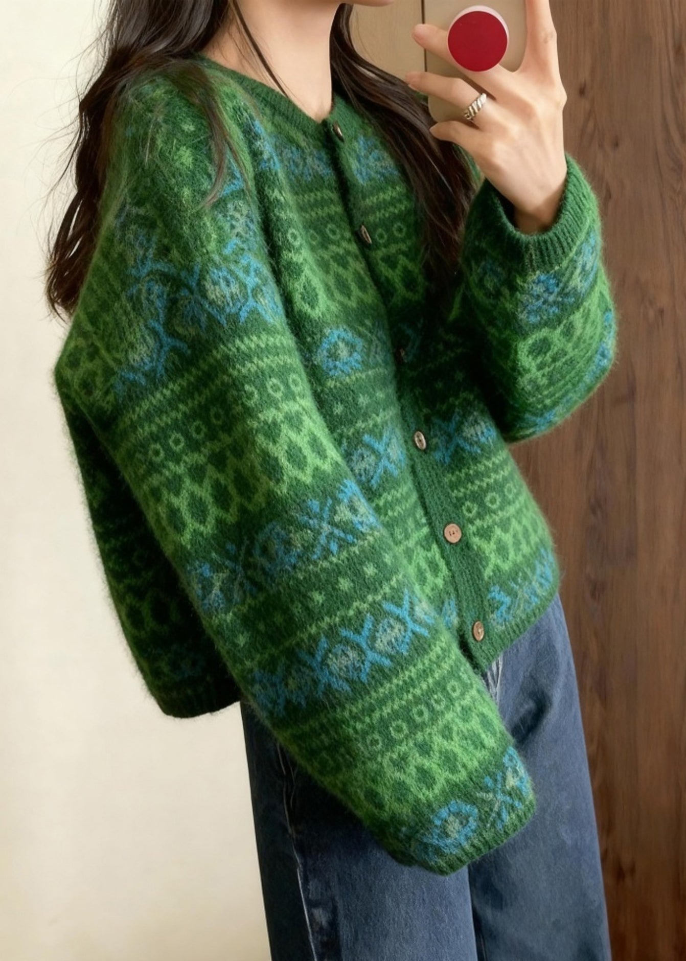 Beautifully Finished Cardigan in a Timeless Design