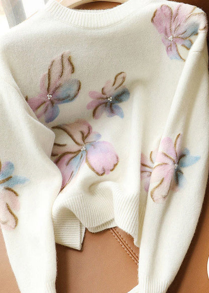 Beautifully Finished Sweater in a Timeless Design