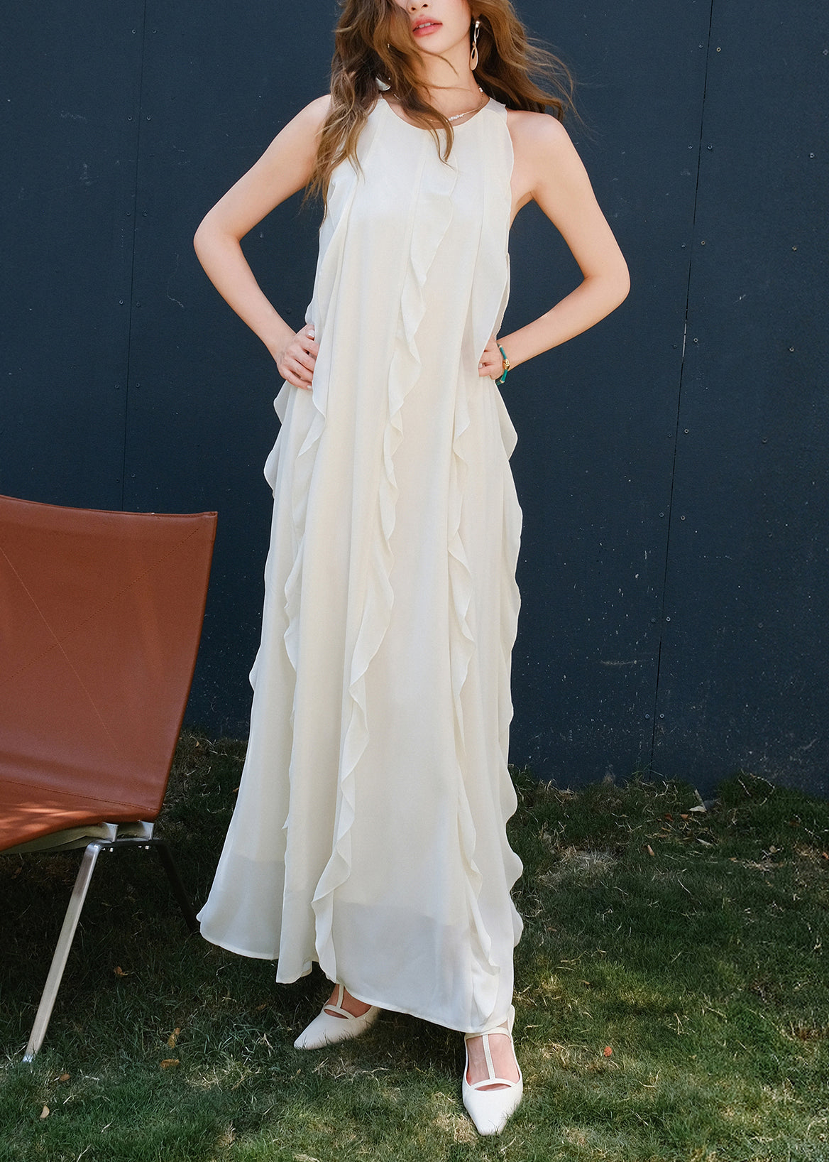 Gracefully Styled Dress for Any Occasion