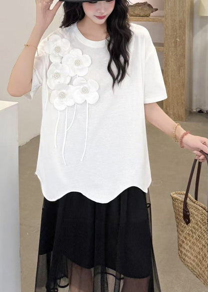 Well Tailored Garment with a Graceful Silhouette